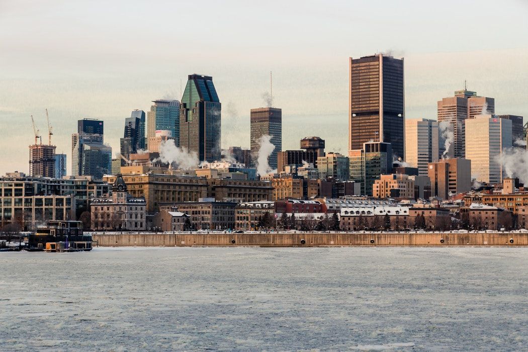 Les avantages de vivre sa retraite en ville 